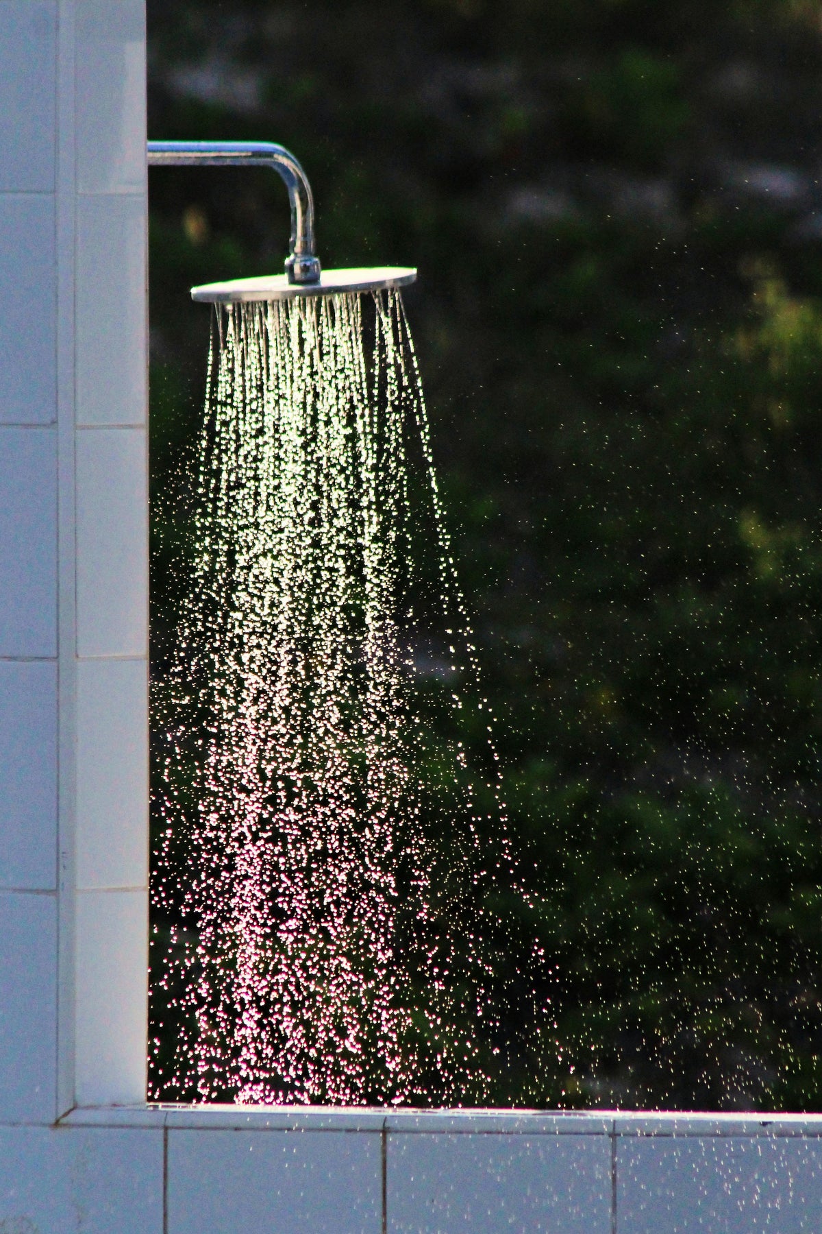 Shower Squeegee Buying Guide: How to Choose a Practical Bathroom Glass Cleaning Tool