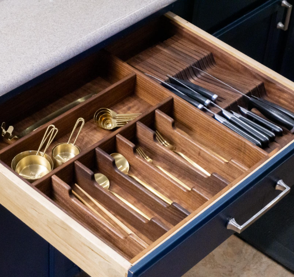 Flatware & Utensil Storage