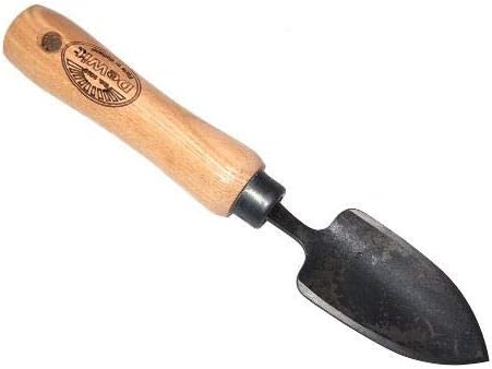 Gardener's Supply Company Lifetime Mini Trowel Gardening Shovel | Heavy Duty Forged Steel with Ergonomic Hardwood Handle Tool for Digging, Mixing Soil & Outdoor Garden Planting