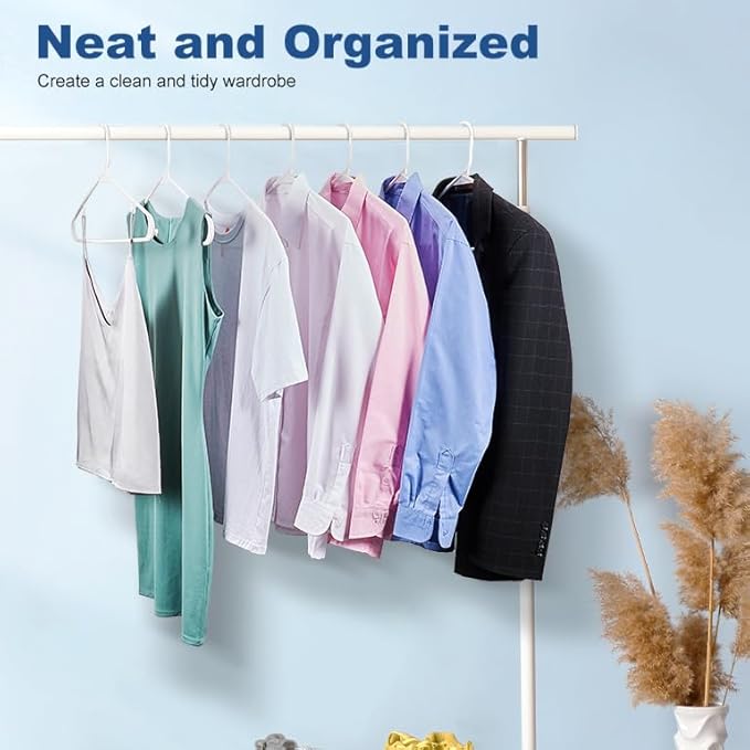 HOUSE DAY 200 Pack Plastic Clothes Hangers, Commercial Bulk Shipment for Business, Sturdy Durable Lightweight Hangers White Ideal for Retail Dry Cleaners Warehouses, Save Cost & Warehouse Space