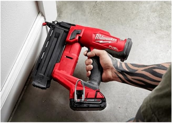 Milwaukee Electric - M18 Fuel 18 Gauge Brad Nailer