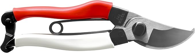 Okatsune 101 7-inch Bypass Pruners, Small (One Pack)