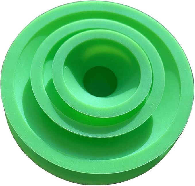 Green Piece® Glass Cleaner 2 Bottle-16 oz (Made in USA) - with Set of 3 Silicone Plugs - Excellent for Scent Proofing and Cleaning