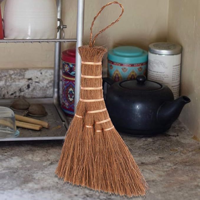 Jerliflyer Mini Brown Broom Palm,Small Palm-Sized Handle Broom Brush for dusting and Removing Crumbs, Dirt, dust, etc. from Table Tops