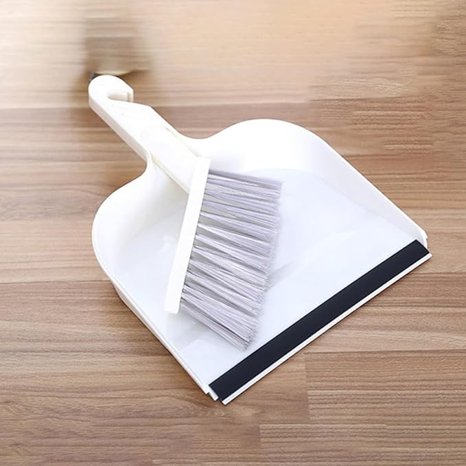 Mini Desktop Broom and Dustpan Set, 2pcs White Handheld Cleaning Kit for Kitchen and Tea Table, Compact Home Sweeping Accessory for Indoor Crumbs and Dust Removal