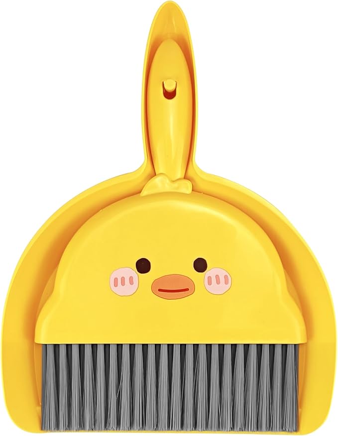Small Broom and Dustpan Set,1pc Dust Pan and Brush Set,Cute Little Yellow Hand Mini Broom and Dustpan Set,Small dust pan Mini for Tabletop Debris,Keyboards&Clean Pet Cages Guinea Pig Cage(Chick)