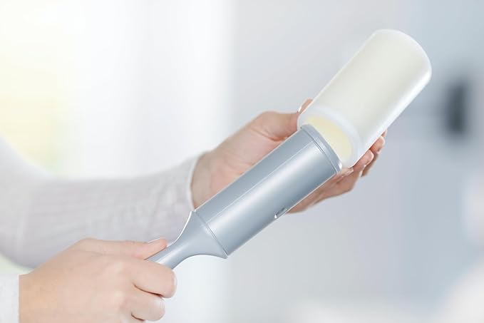 Scotch-Brite Pet Hair Pickup Extra Sticky Lint Roller with Handle, 50% Stickier, Fur and Fluff Remover for Clothes Furniture Couches Car Seats, 4 in x 54.9 ft, 2 Pack, 200 Easy-Tear Sheets