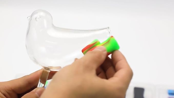 Green Piece® Green Silicone Magnet Cleaner - Perfect for your Glass Pieces and Vases - Clean Smarter and better. Remove Resin and Tar - Clean hard to reach areas - Excellent for all glass.