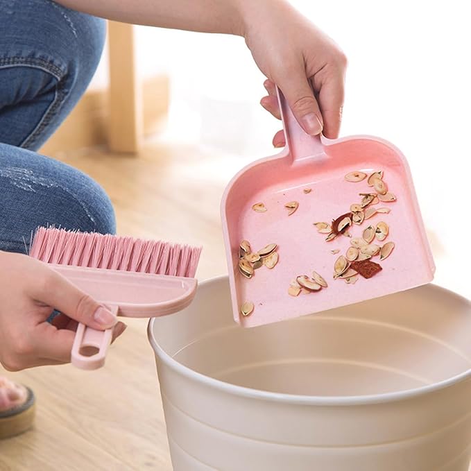 minkissy Mini Broom and Dustpan Set Portable Small Cleaning Tools for Pet Cages Desktop Keyboards and Narrow Spaces 8.07X5.70X1.18In