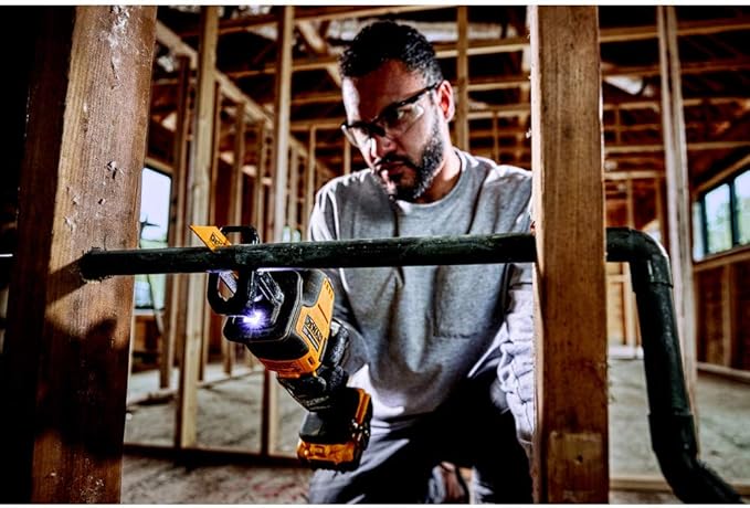 DEWALT ATOMIC 20V MAX* Reciprocating Saw, One-Handed, Cordless, Tool Only (DCS369B)