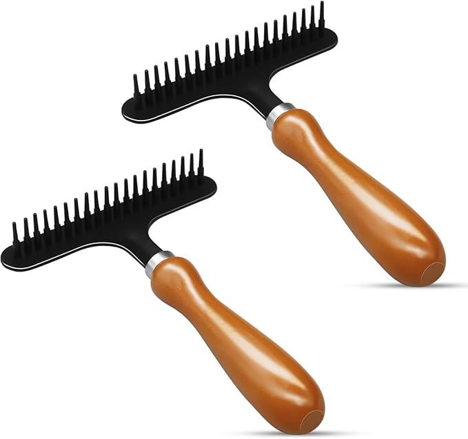 2 Pcs Hand Held Carpet Rake to Fluff Matted Carpets, Portable Rug Rake for Pet Hair Removal