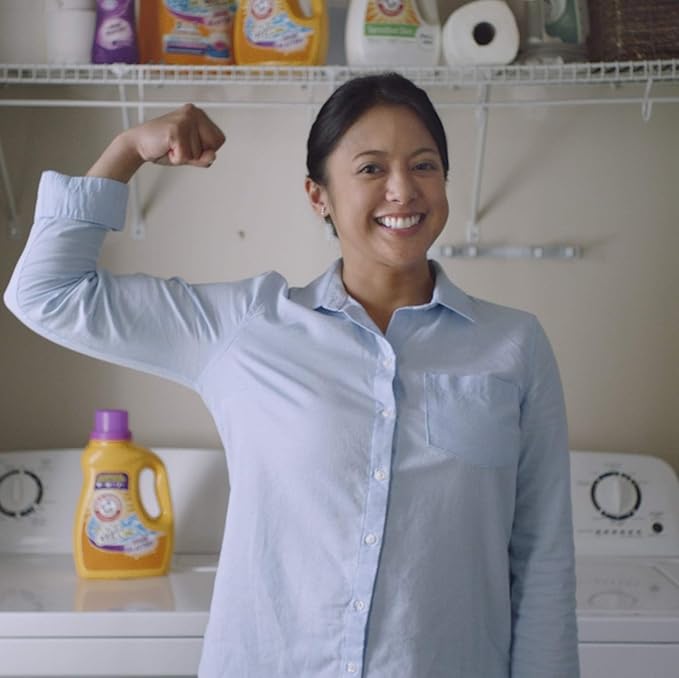 Arm & Hammer Plus OxiClean Odor Blasters Fresh Burst, 35 Loads Liquid Laundry Detergent, 61.25 Fl oz