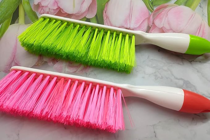 Soft Bristle Bed Sheets Sweeping Cleaning Brush with Long Hand, Counter Duster for Debris Hair Remover Desk Quilt Sofa Furniture, 2 Pack