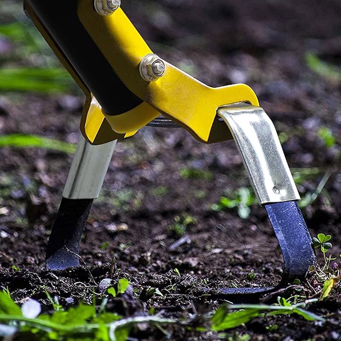 SANDEGOO Garden Hoe Tool，42 inch Weeding Tools for Garden,Handheld Weeding Rake Planting Vegetables Farm,Sharp Durable Gardening Gifts for Hoe Garden Tool Traditional Steel Quenching Forging Process