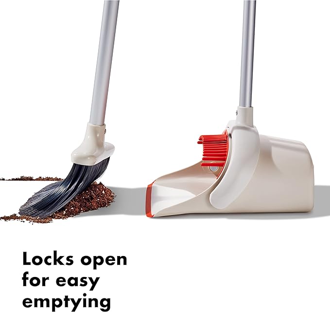 OXO Good Grips Upright Sweep Set