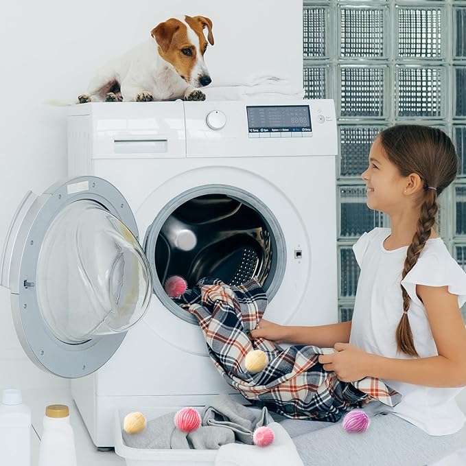 Blulu 12 Pieces Pet Hair Remover for Laundry Dryer Balls Reusable Washing Machine Hair Catcher Pet Dog Cat Catcher Lint Remover (Vivid Color)