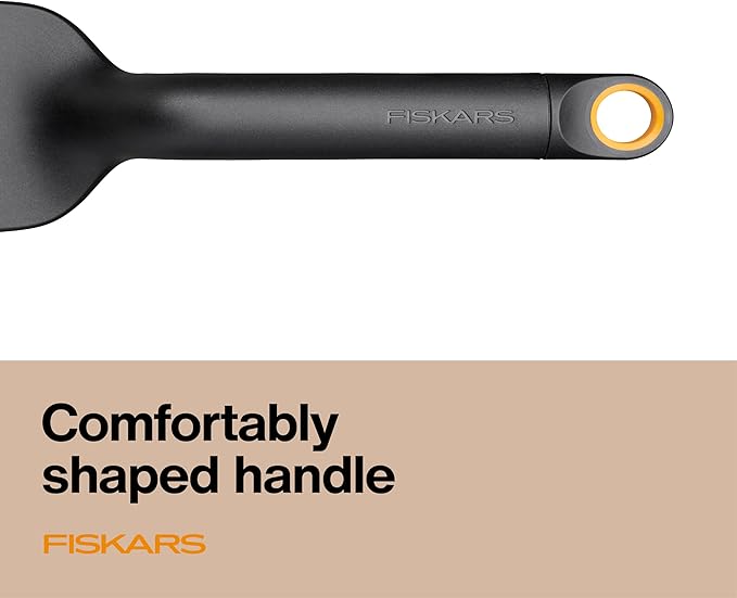 Fiskars Eco Cultivator with Wide Angled Tines, Ergonomic Handle, UV Resistance, Ideal for Loosening Soil and Removing Weeds