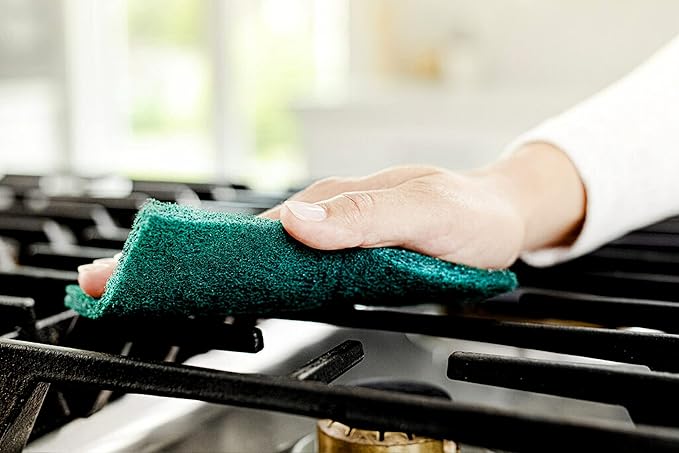 Scotch-Brite Heavy Duty Scour Pads, Scouring Pads for Kitchen and Dish Cleaning, 8 Pads (Pack of 2)