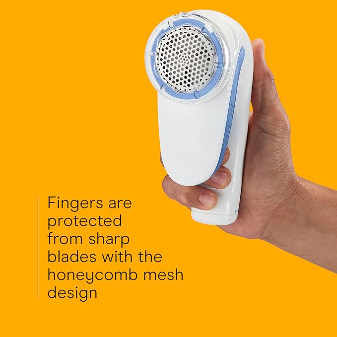 Conair Fabric Shaver and Lint Remover, Battery-Operated Portable Clothes Shaver with 3 Settings, Fuzz Remover for Sweaters, Clothing and Furniture, Large 2-Inch Shaving Head, White