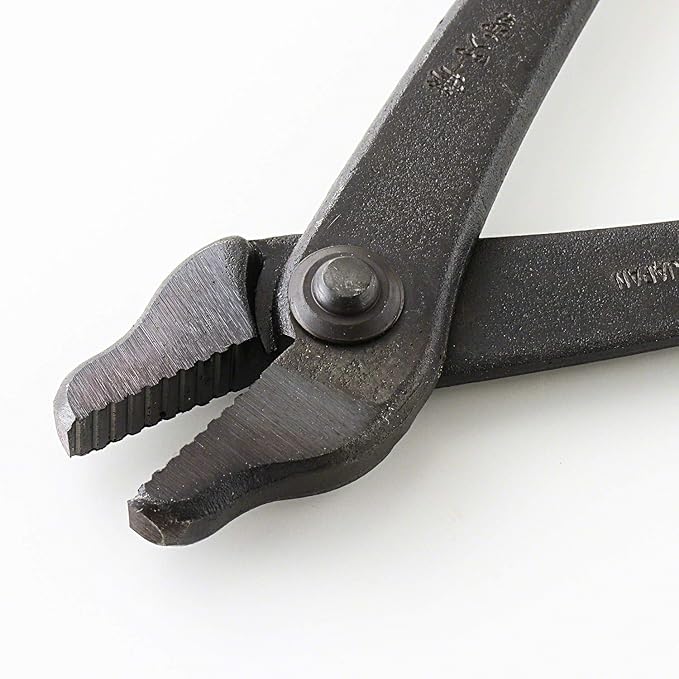 Wazakura Hand Forged Bonsai Wire and Jin Pliers Made in Japan 210mm(8.25inch), Bonsai Training Wire Plier, Japanese Garden Tool- Black
