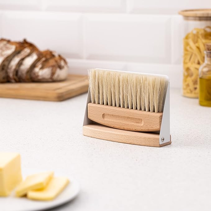 Navaris Small Dustpan and Brush Set - Wooden Mini Dustpan and Compact Horsehair Brush for Sweeping Table and Countertop - White