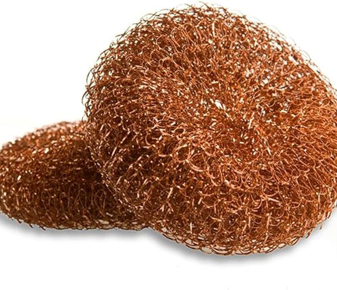 LOLA Copper Mesh Scouring Pad, 2 Pack, 45 Grams, 4" Heavy Duty Cleaning Pads, Copper Coated Knitted Wire Mesh, Recyclable, Cleans Baked On Messes