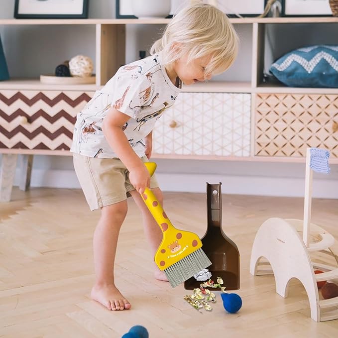 Mini Broom and Dustpan Set Cartoon Small Broom with Dustpan Combo Set Cute Cleaning Kit for Home Office Floor (Brown)