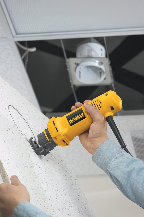 DEWALT Rotary Saw with 1/8-Inch and 1/4-Inch Collets, 5-Amp, Corded (DW660)