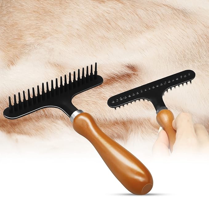Portable Carpet Rake, Matted & Shag Rug Rake, 6.0 x 4.3 inches, Black