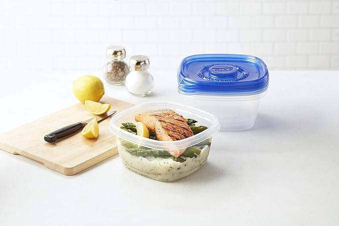 Glad GladWare Tall Entree Food Storage Containers with Lids, Large Square No BPA Plastic for Meal Prep and Lunches, Lock Tight Seal, Microwave and Dishwasher Safe, 42 Oz, 3 Count