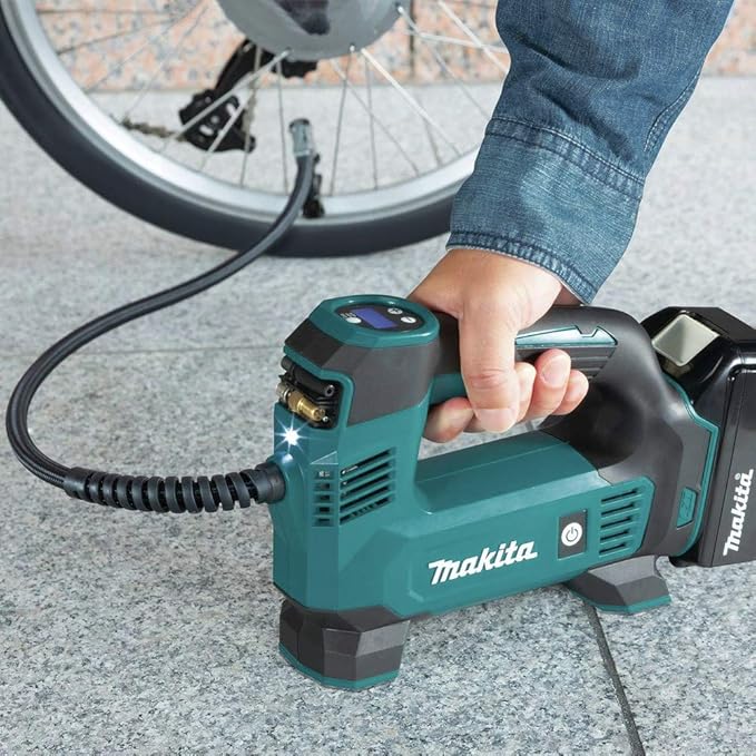 Makita DMP180SYX 18V LXT® Lithium-Ion Cordless Inflator Kit (1.5Ah)