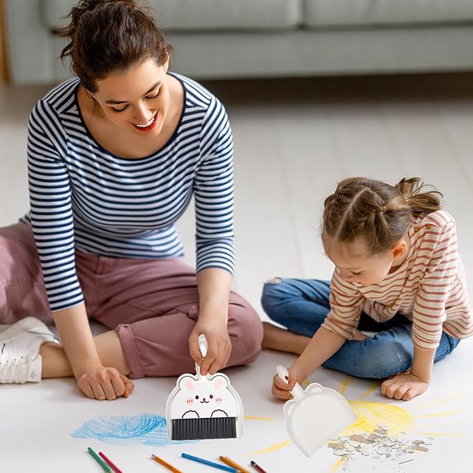 Portable Hand Broom and Dustpan Set, Cute Rabbit Design Portable Mini Broom and Dustpan Set with Durable Brush, Lightweight Dust Pan and Brooms for Desktop Kitchen Small Space Cleaning