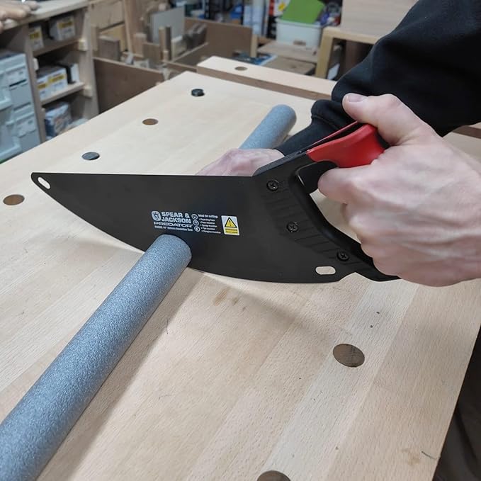 Spear & Jackson Insulation Saw, Predator Range 14" Carbon Steel Blade for Clean, Airborne-Particle Reducing Cuts in Foam and Fiberglass Insulation