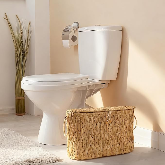 Toilet Paper Storage Basket, Water Hyacinth Toilet Paper Holder with Lid, Wicker Storage Basket with Built-in Handles for up to 6 Mega Rolls, Wicker Baskets Bathroom Accessories Organizer