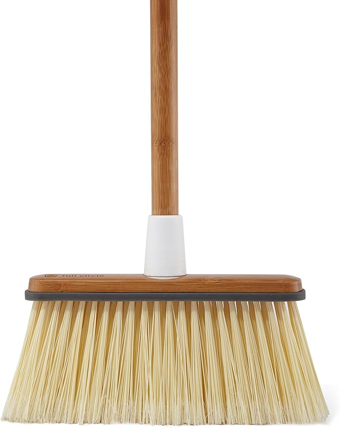 Full Circle Clean Sweep - Bamboo Broom - Angled for Precision in Tight Spaces, with Stiff Flagged Bristles for Indoor & Outdoor Cleaning - Ideal for Pet Hair, Kitchen, Hardwood, and Garage, White