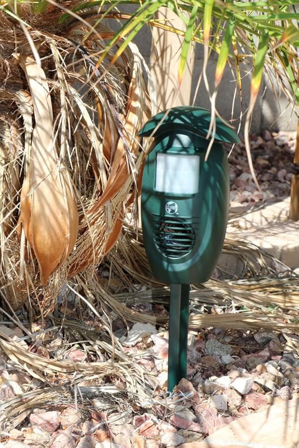 Cleanrth TSAR550 Super Advanced Ultrasonic Animal Repeller – Includes Triple Scan Technology