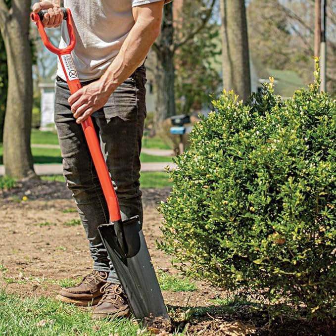 A.M. Leonard All-Steel Drain Spade with D-Grip Handle