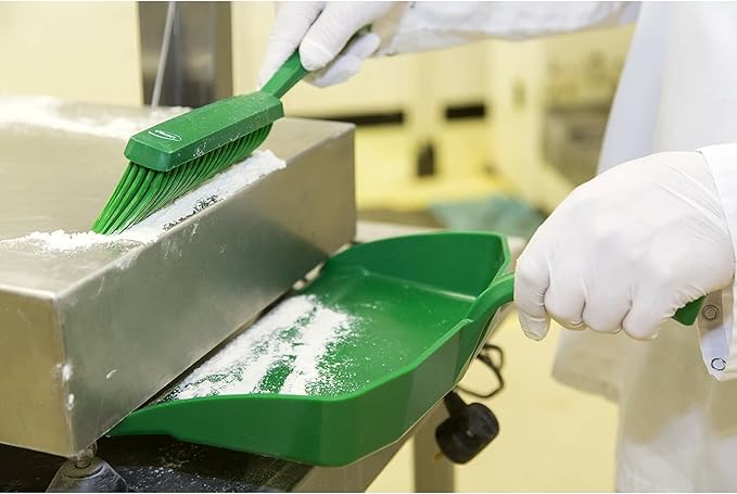 Vikan 45872 Bench Cleaning Brush, Polypropylene/Polyester Soft Bristle Dustpan Brush & Sweeper With Handle, 14-Inch, Green