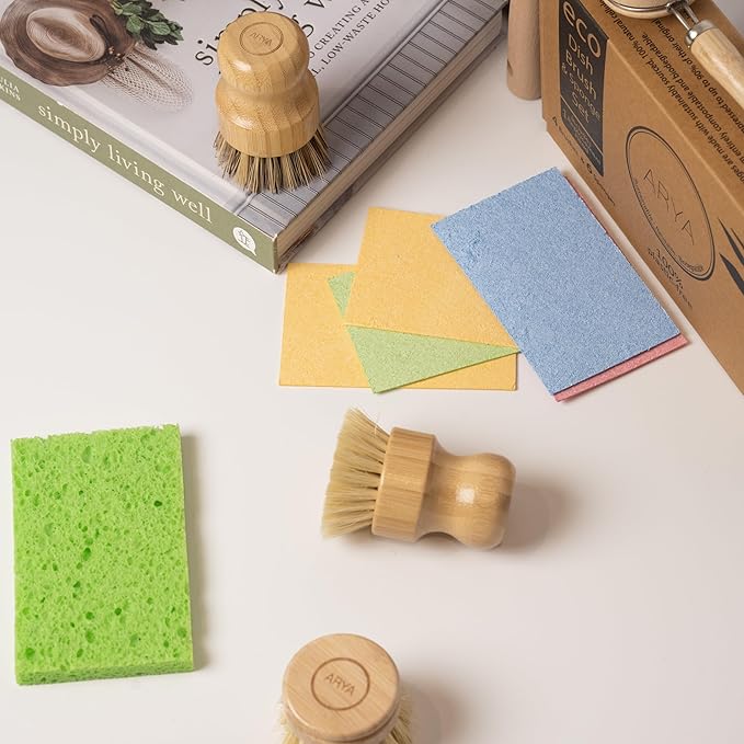 Wooden Dish Brush Set | 4 Kitchen Washing Up Brushes & One Replacement Head | Bamboo & Natural Fibers | Eco Friendly Wooden Pot Brush Scourer Scrubber Sponge Alternative