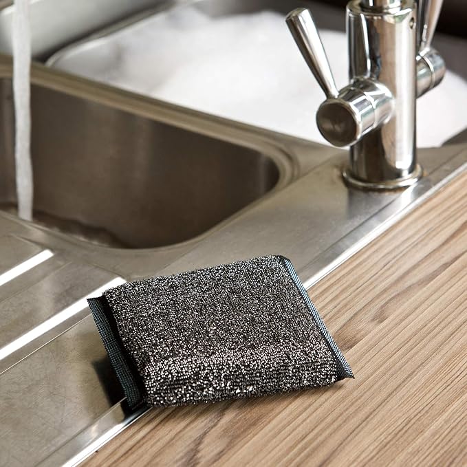 Marigold Scrub Away Stainless Steel Scourers - 20 Single Packs of Scouring Pads - Heavy Duty Non Scratch Metal Scourer - Easy to Clean - Tackles Tough and Burnt on Food
