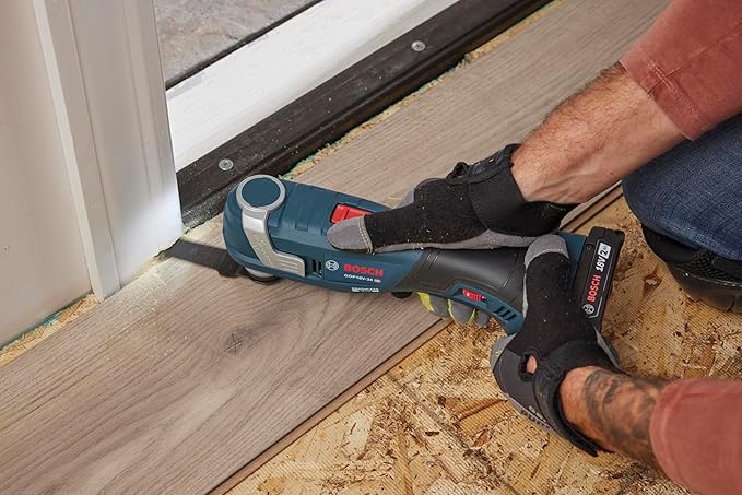 BOSCH GOP18V-34B12 18V Brushless StarlockPlus® Oscillating Multi-Tool Kit with (1) 2 Ah Standard Power Battery