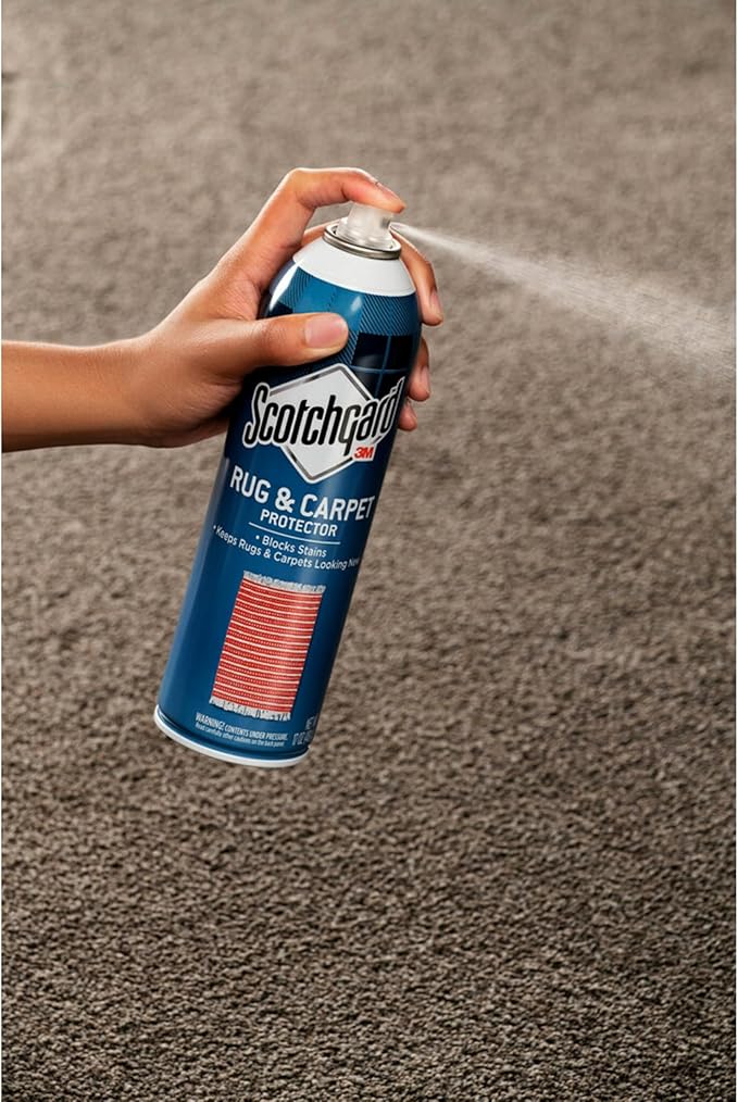 Scotchgard Outdoor Water Shield, Water Repellent Spray for Outdoor Fall and Winter Gear and Patio Furniture, Fabric Spray for Protection Against the Rainy Fall Weather, 17 Ounces (Pack of 6)