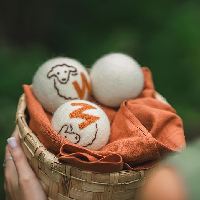 Woolly's Wool Dryer Balls – 100% Pure New Zealand Wool, Reusable Natural Fabric Softener, Reduces Drying Time & Clothes Wrinkles, Chemical-Free Dryer Balls (Pack of 3)