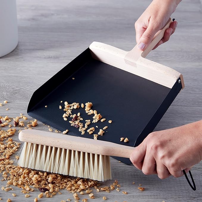 Copco Hand Cleaning Brush with Pan, Beechwood