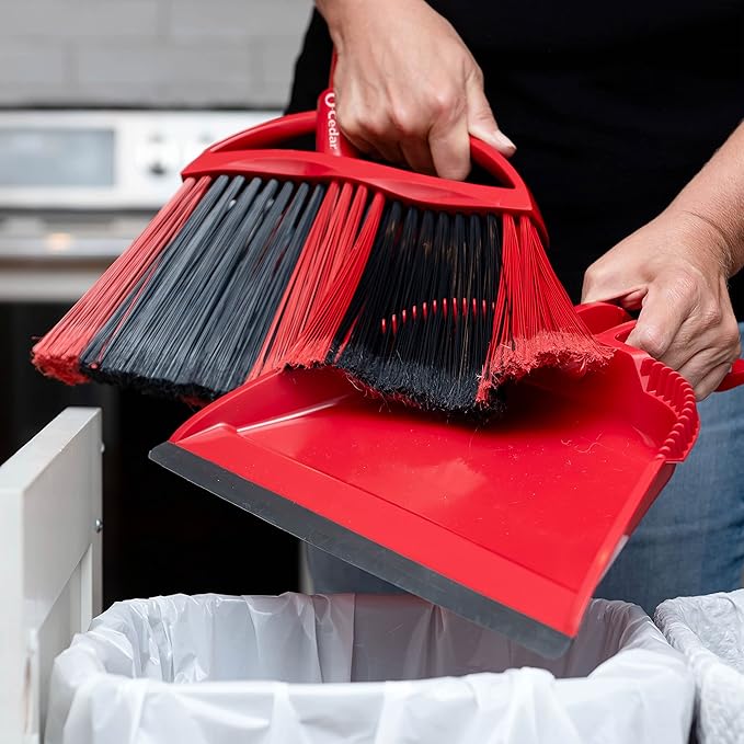 O-Cedar One Sweep Broom with Step-On Dustpan | Remove 99% with One | Lightweight Quiet Cleaning Tool | Ideal for Pet Owners
