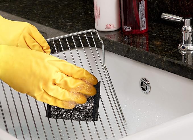 Marigold Scrub Away Stainless Steel Scourers - 20 Single Packs of Scouring Pads - Heavy Duty Non Scratch Metal Scourer - Easy to Clean - Tackles Tough and Burnt on Food