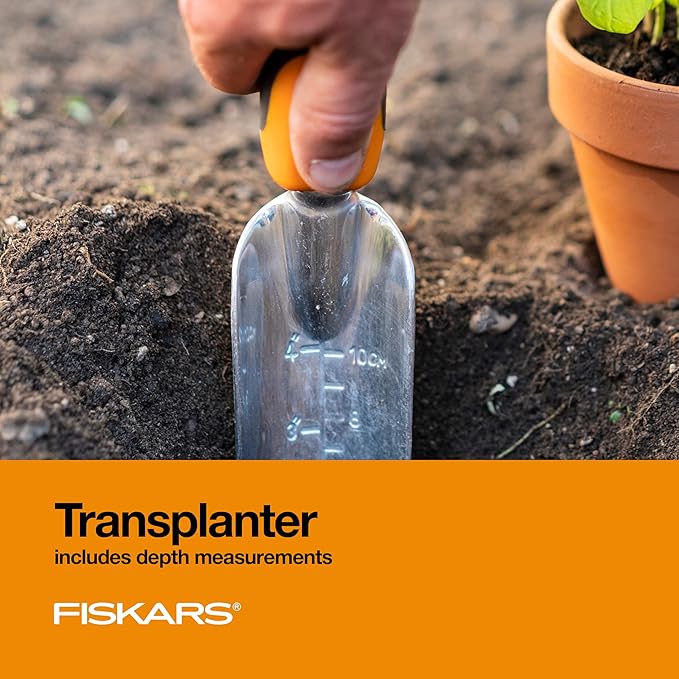 Fiskars 3-in-1 Garden Tool Set, Polished Cast-Aluminum Heads for Rust Resistance, Heavy-Duty Trowel, Transplanter & Cultivator for Digging and Planting, Non-Slip SoftGrip Handles Reduce Fatigue