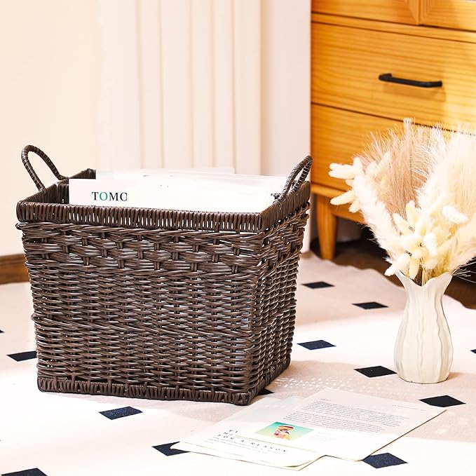 Hand Woven Magazine Holder Rectangular Wicker Divided Magazine Basket with Handle Newspaper Book Storage Basket Organizer for Office Living Room Home Office, 15.5 x 12 x 12.5 Inch