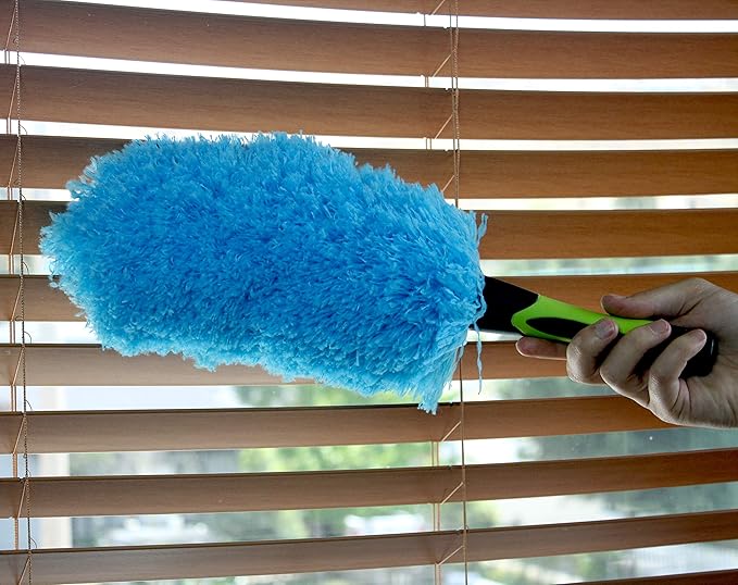 EVERSPROUT Flexible Microfiber Feather Duster | 17-inch Brush Head with Hand-Grip | Lightweight, Attracts Dust | Twists onto Standard Acme Threaded Pole | (Duster Attachment Only, No Pole)