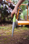 GardenBee Aluminium Die Cast Dibbler (Green)